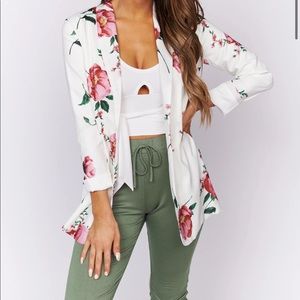 NanaMacs Floral Blazer